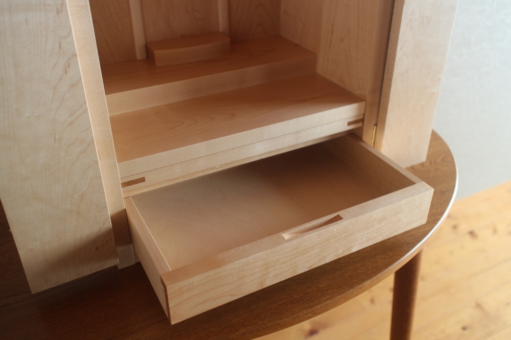 メープルの仏壇