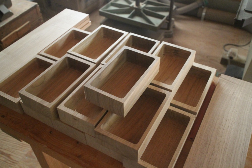 オニグルミの弁当箱