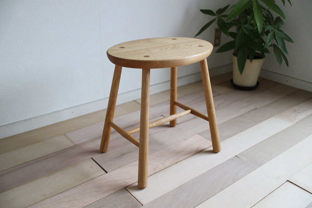 オーバルスツール