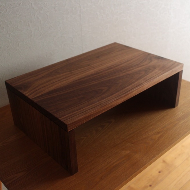ウォールナットのオーディオ台-1